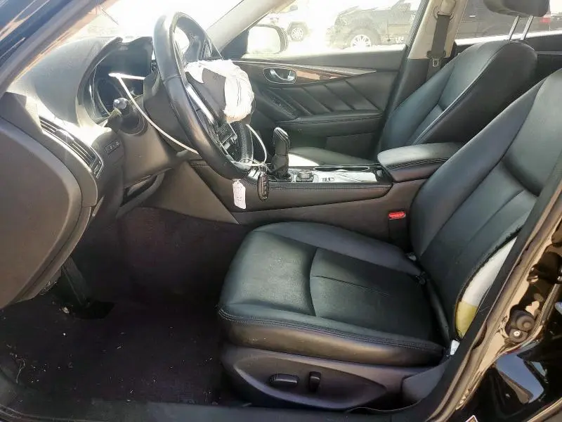 2018 INFINITI Q50 PURE