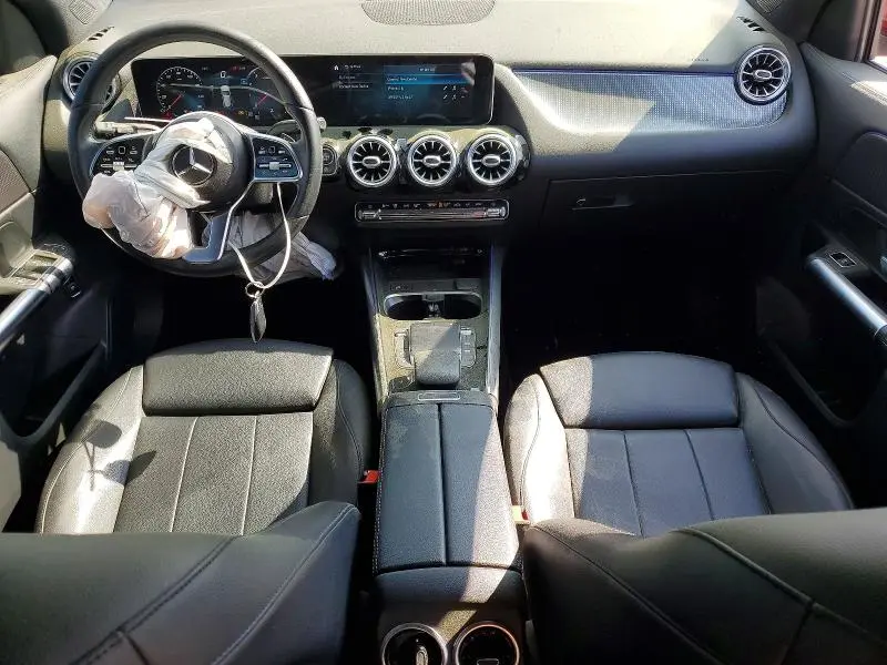 2021 MERCEDES-BENZ GLA 250  