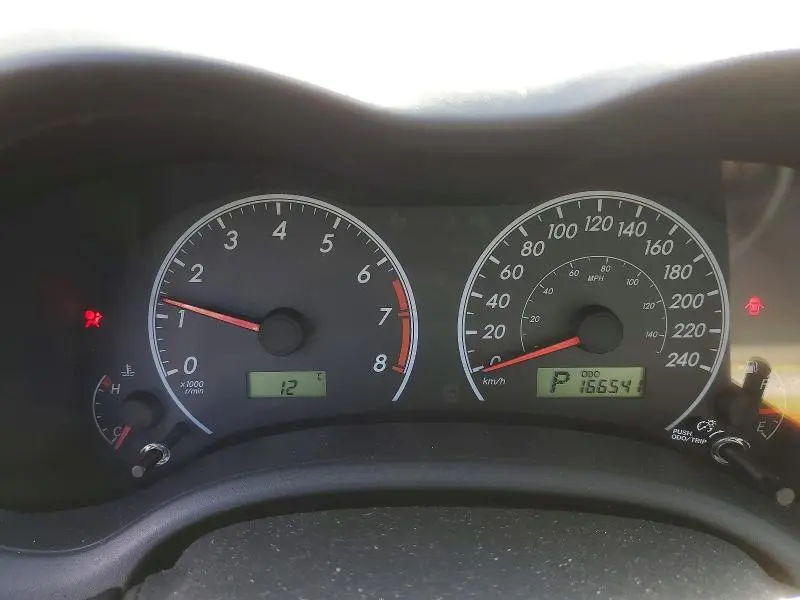 2011 TOYOTA COROLLA BASE  