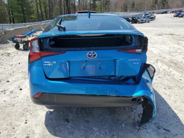 2022 TOYOTA PRIUS LE