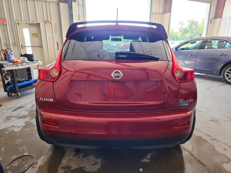 2013 NISSAN JUKE S  