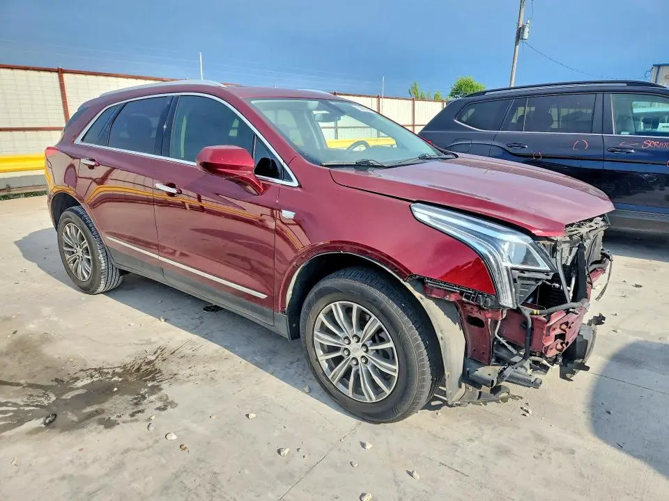 2017 CADILLAC XT5 LUXURY  