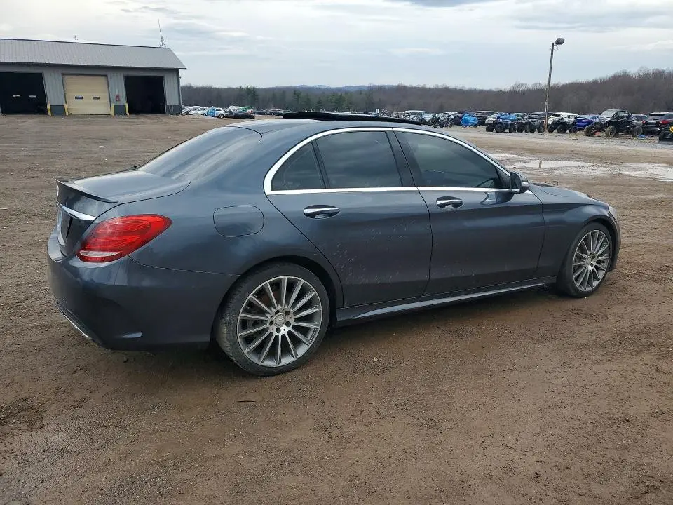 2015 MERCEDES-BENZ C 300  