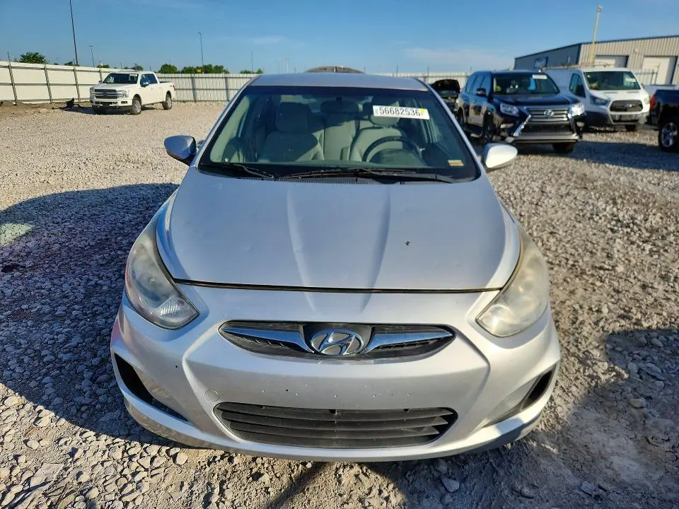 2014 HYUNDAI ACCENT GLS  