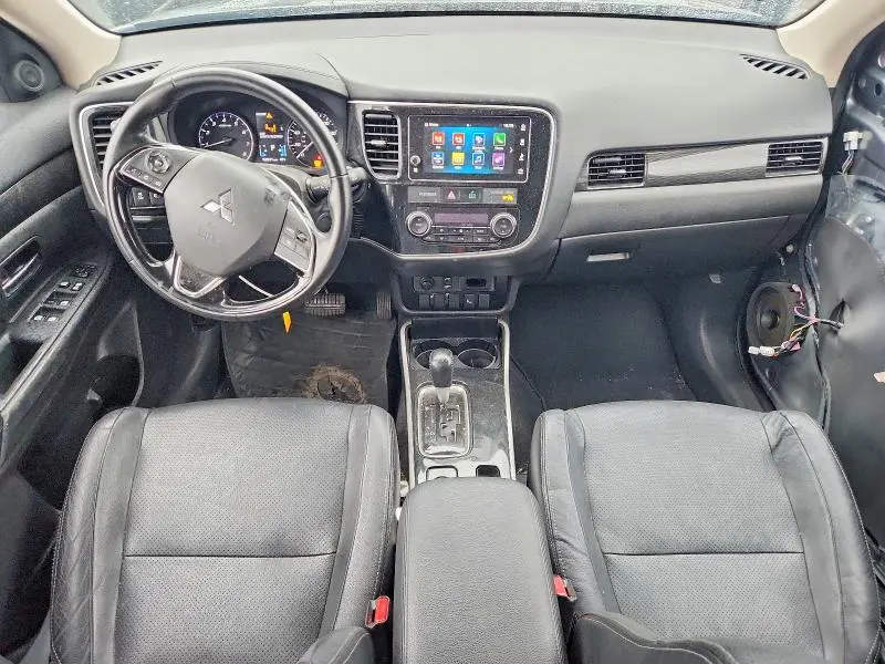 2018 MITSUBISHI OUTLANDER SE  