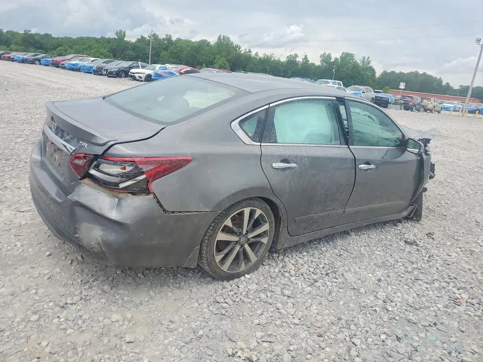 2017 NISSAN ALTIMA 2.5 SR  