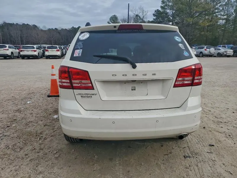 2020 DODGE JOURNEY SE  