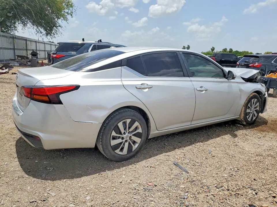 2020 NISSAN ALTIMA S  