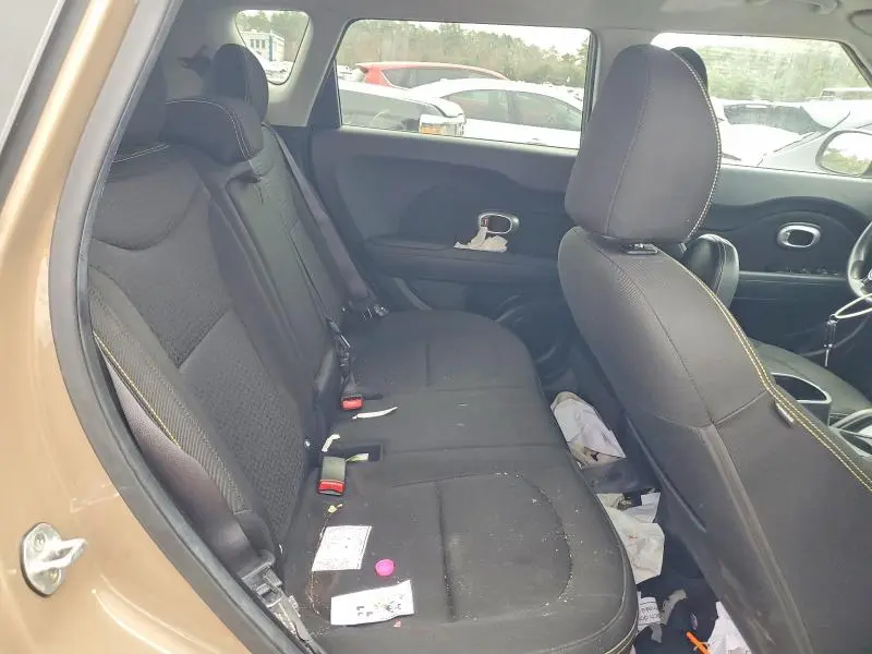 2015 KIA SOUL   
