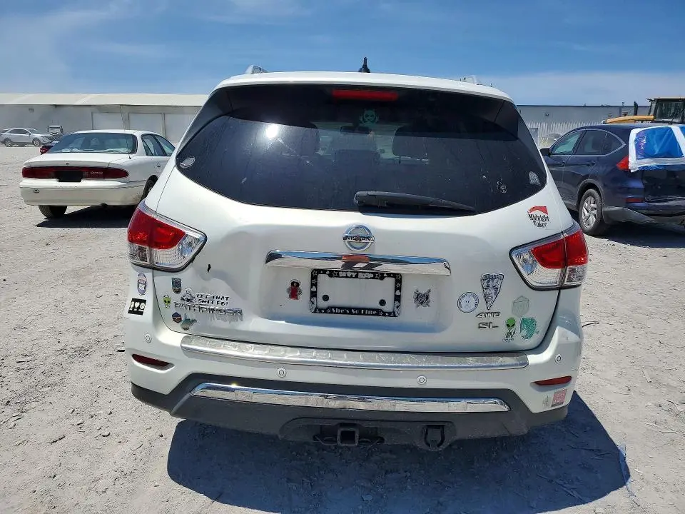 2013 NISSAN PATHFINDER S  