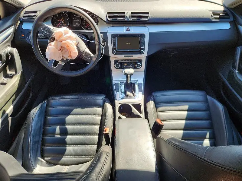 2010 VOLKSWAGEN CC LUXURY  
