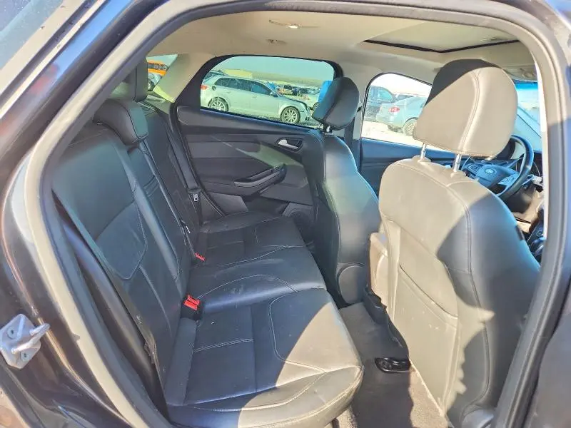 2016 FORD FOCUS TITANIUM  