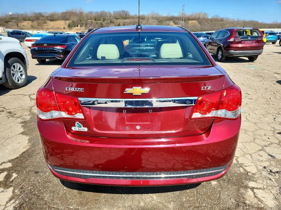 2015 CHEVROLET CRUZE LTZ  