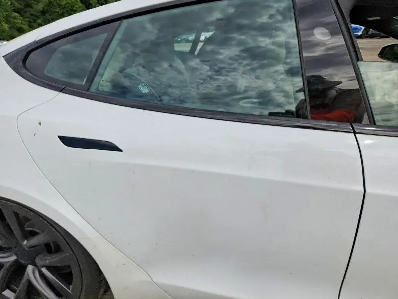 2024 TESLA MODEL S   