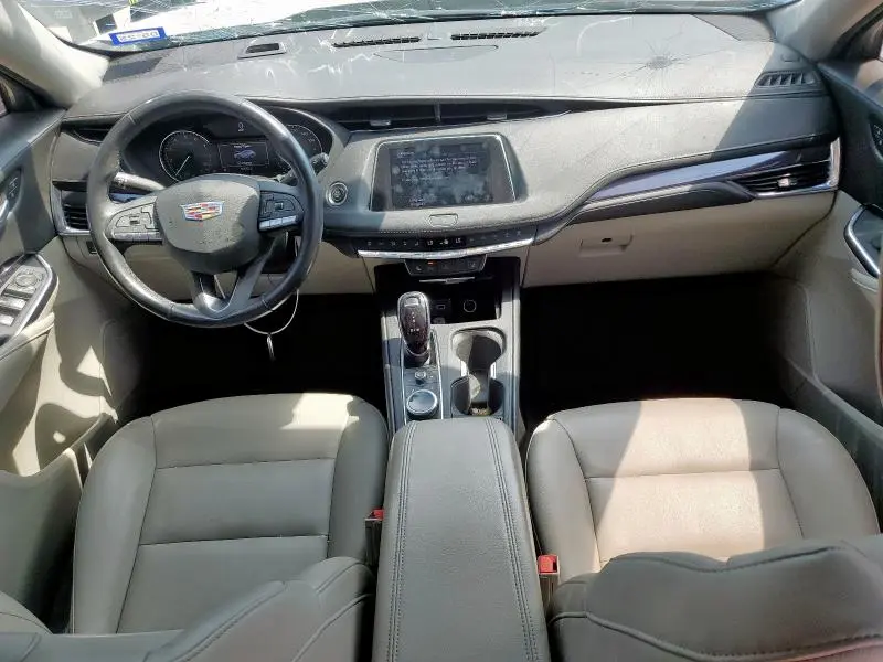 2022 CADILLAC XT4 LUXURY  
