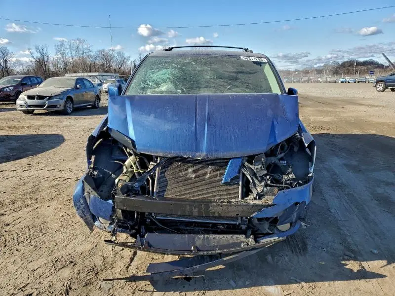 2010 DODGE GRAND CARAVAN SXT  