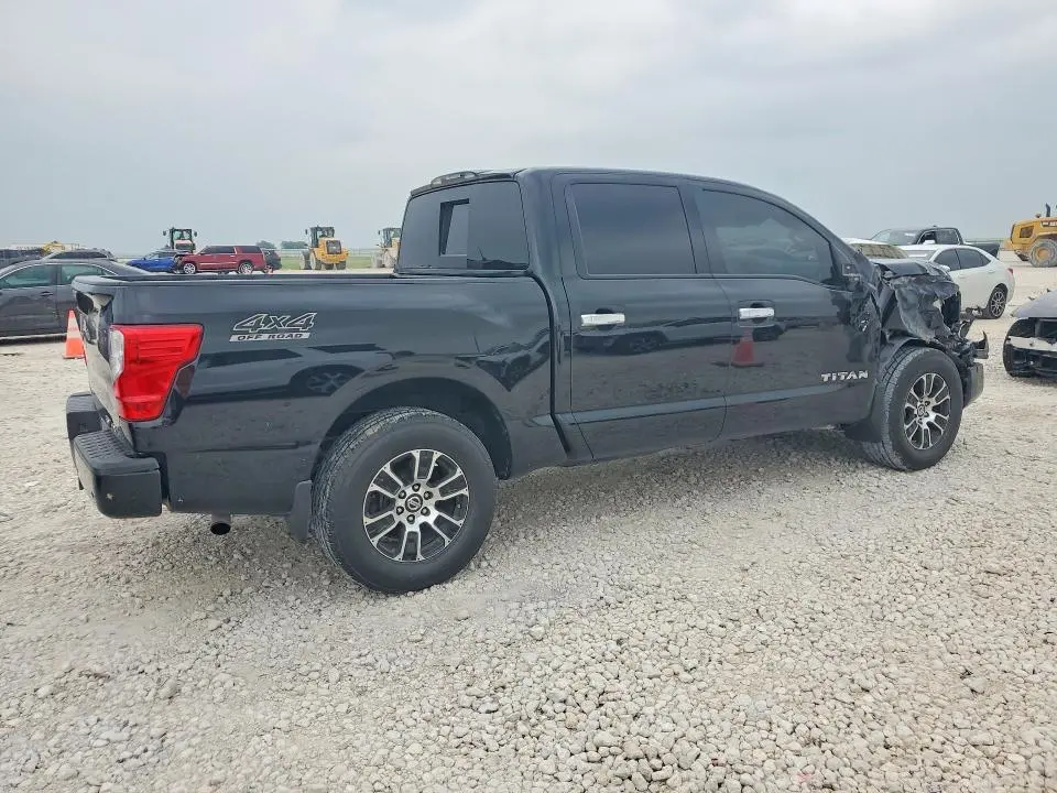 2021 NISSAN TITAN S  