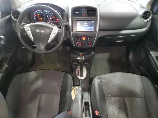 2019 NISSAN VERSA S  