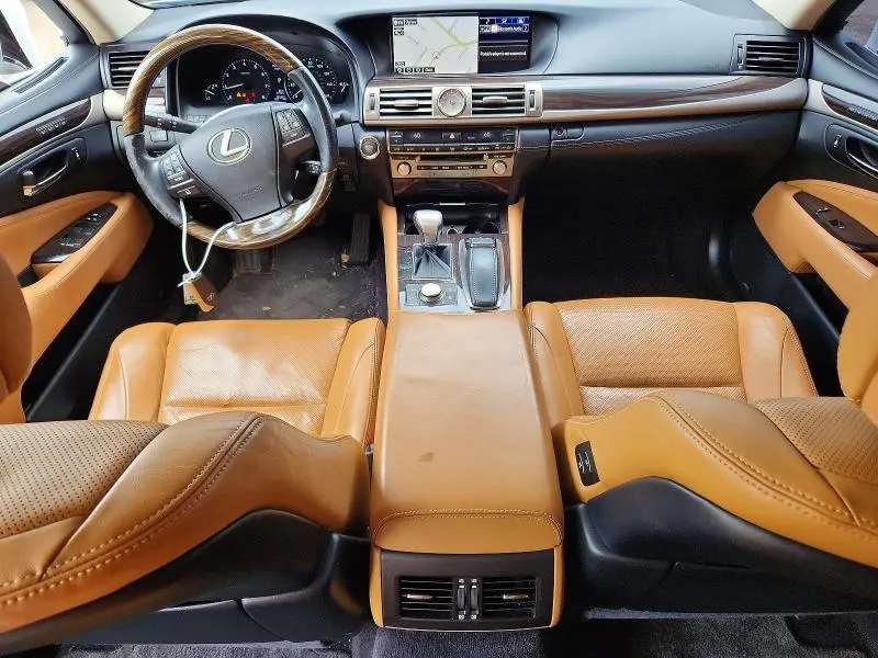 2015 LEXUS LS 460  