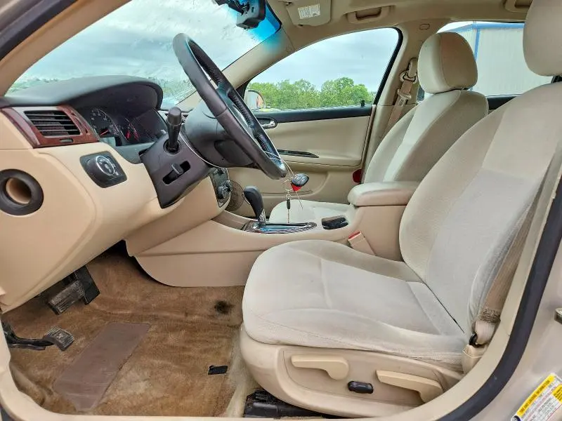 2010 CHEVROLET IMPALA LT  