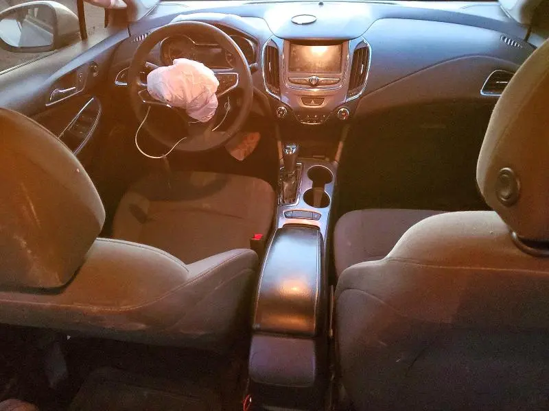 2019 CHEVROLET CRUZE   