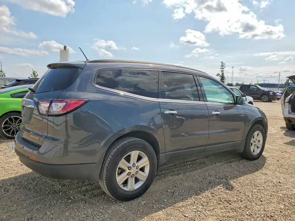 2013 CHEVROLET TRAVERSE LT  