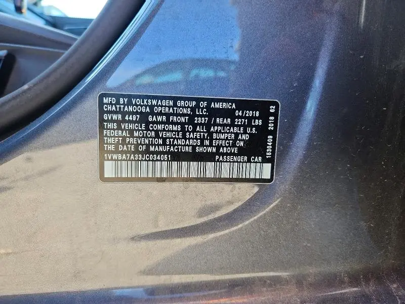 2018 VOLKSWAGEN PASSAT SE  