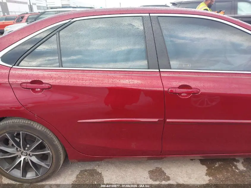 2015 TOYOTA CAMRY XSE