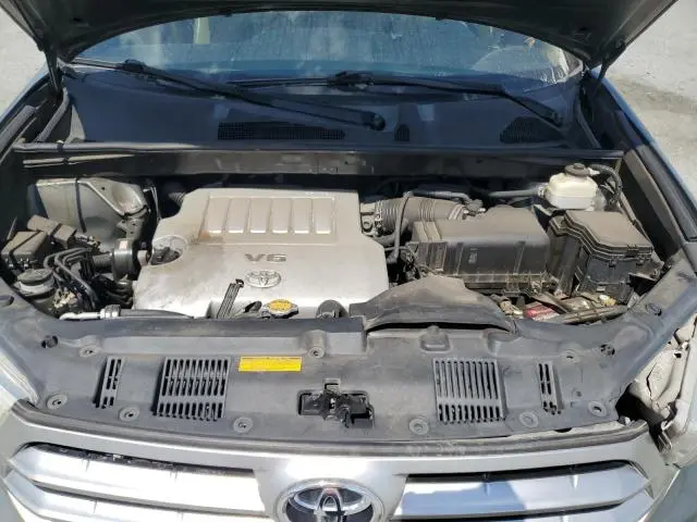 2013 TOYOTA HIGHLANDER LIMITED  