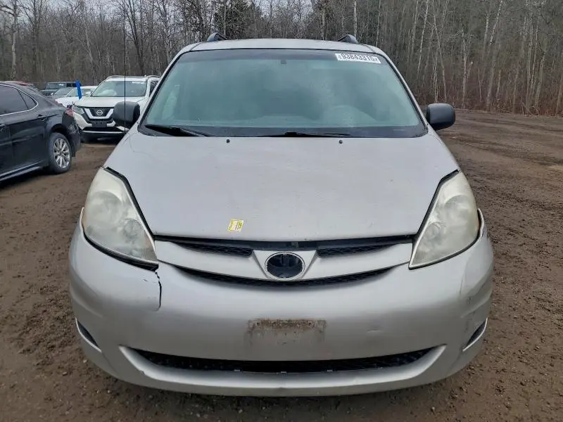 2010 TOYOTA SIENNA CE  