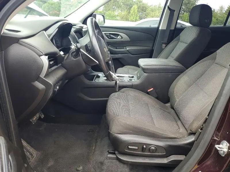 2018 CHEVROLET TRAVERSE LT  