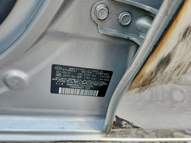 2012 HYUNDAI ELANTRA LIMITED  