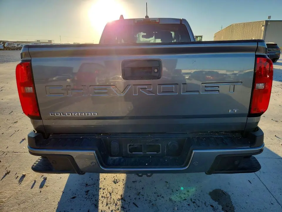 2021 CHEVROLET COLORADO LT  
