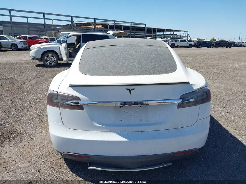 2013 TESLA MODEL S PERFORMANCE