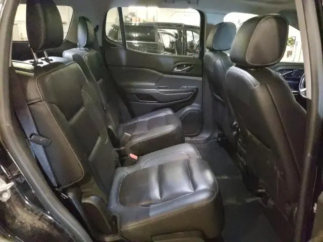 2017 GMC ACADIA SLT-2  