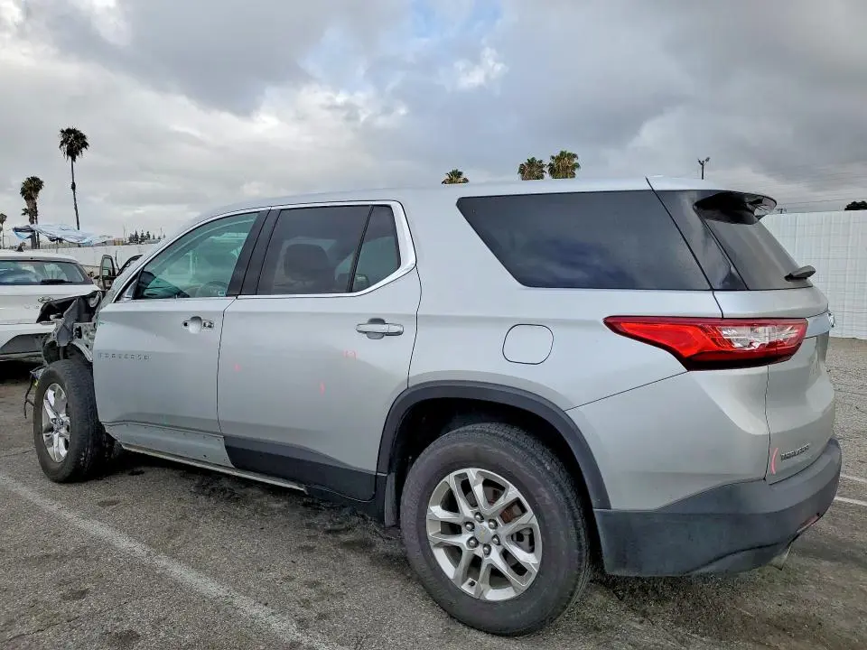 2021 CHEVROLET TRAVERSE LS  