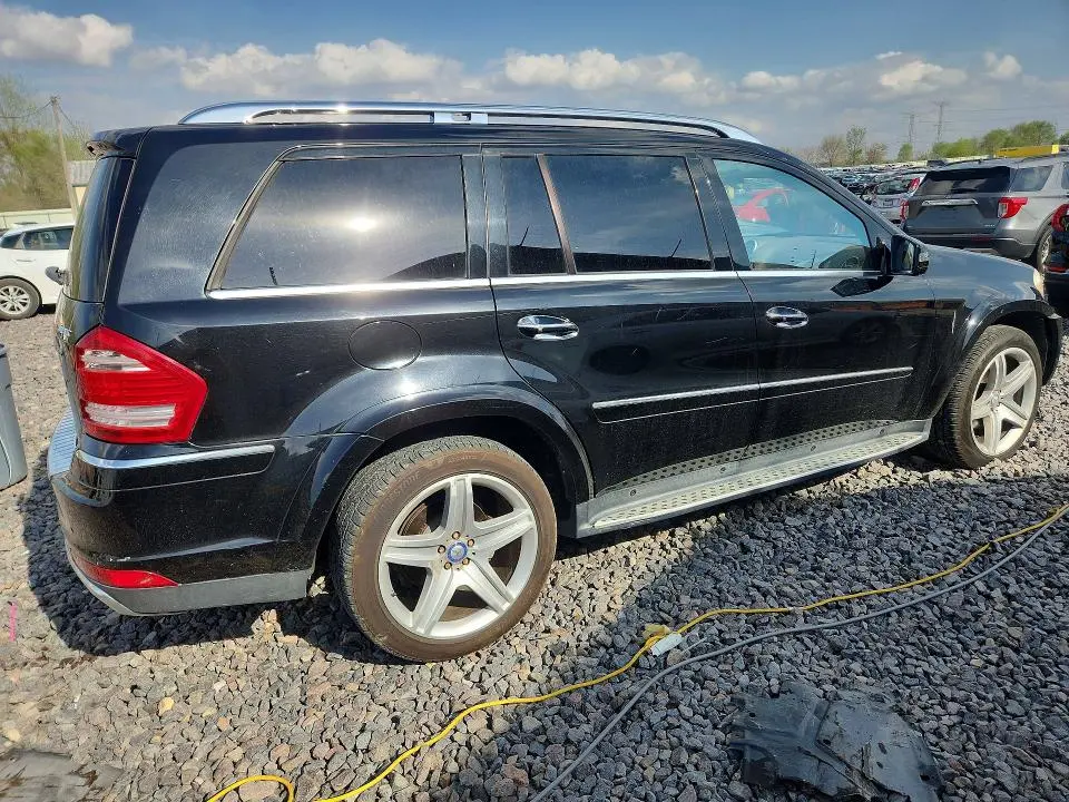 2011 MERCEDES-BENZ GL 550 4MATIC  