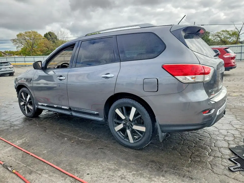 2015 NISSAN PATHFINDER S  