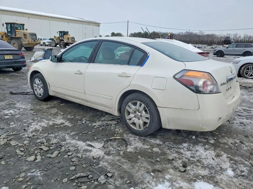 2011 NISSAN ALTIMA BASE  
