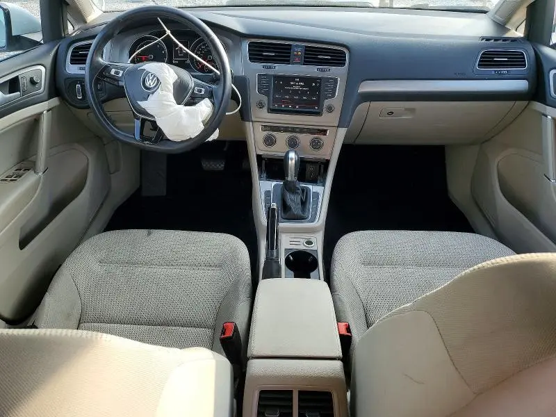 2016 VOLKSWAGEN GOLF S/SE  