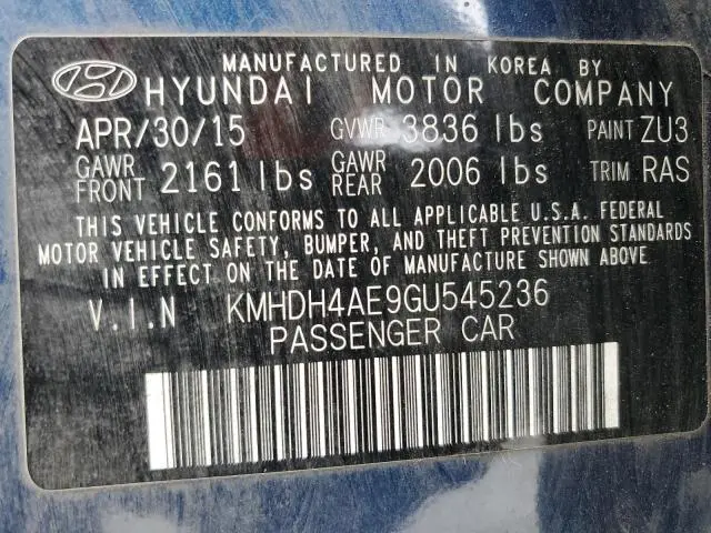 2016 HYUNDAI ELANTRA SE  