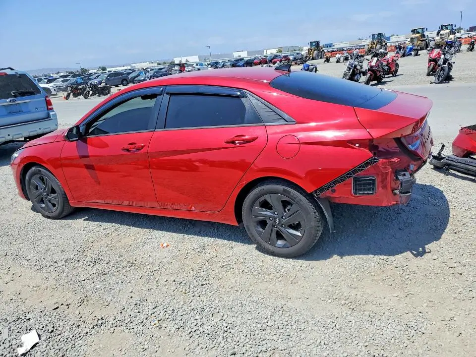 2022 HYUNDAI ELANTRA SEL  