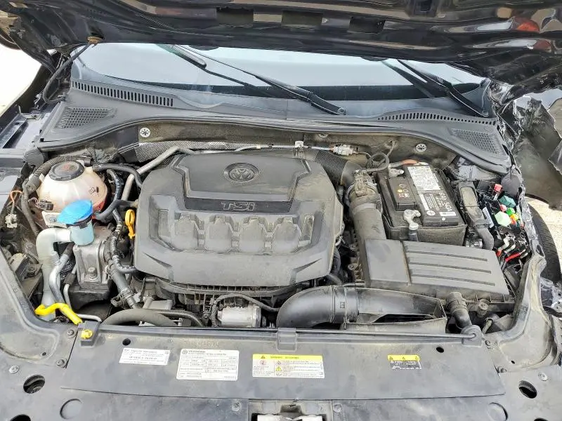 2021 VOLKSWAGEN PASSAT SE  
