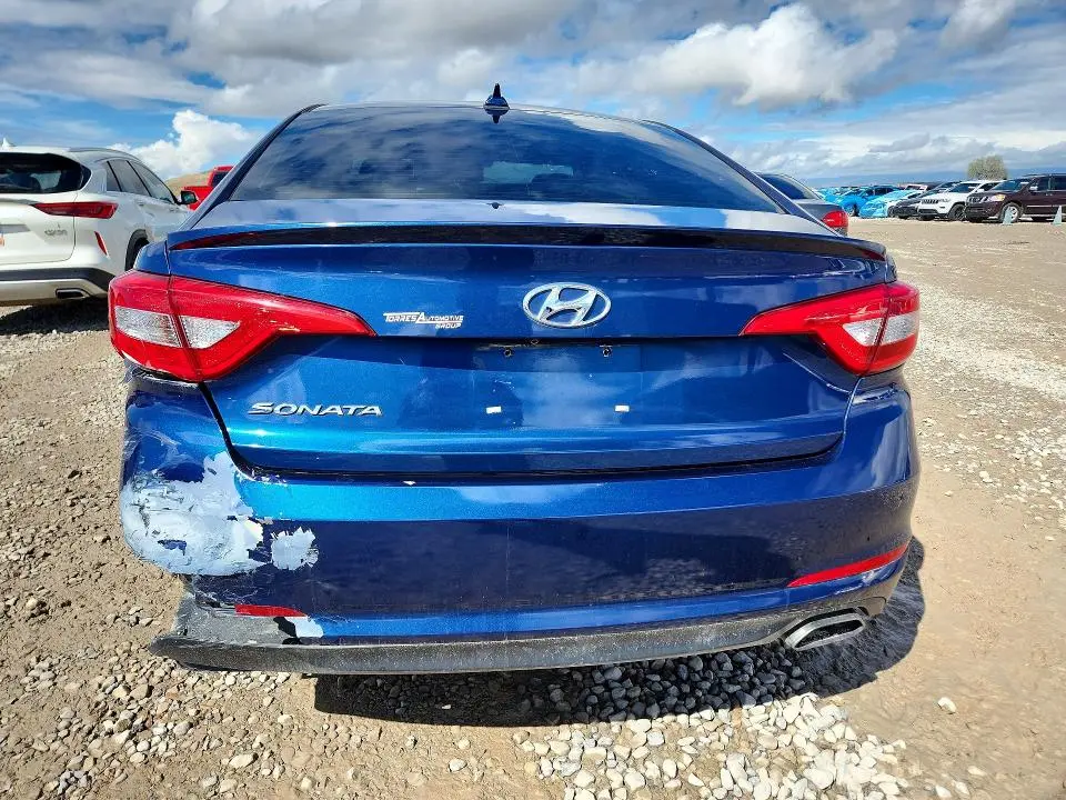 2016 HYUNDAI SONATA SE  