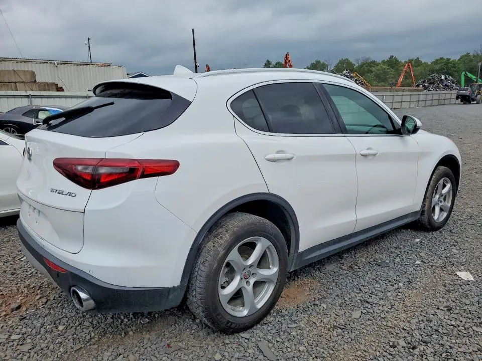 2019 ALFA ROMEO STELVIO   