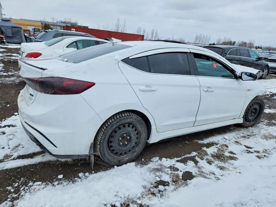 2018 HYUNDAI ELANTRA SPORT  