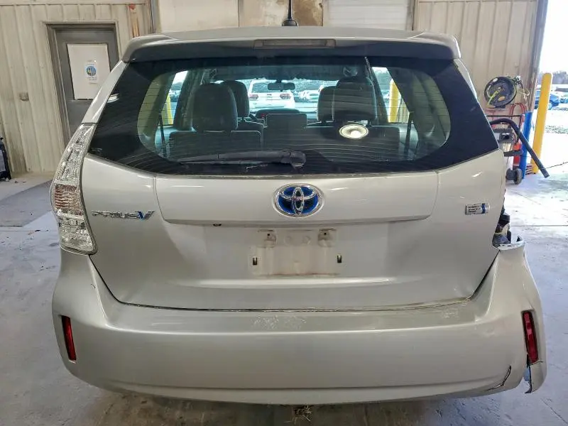 2012 TOYOTA PRIUS V   