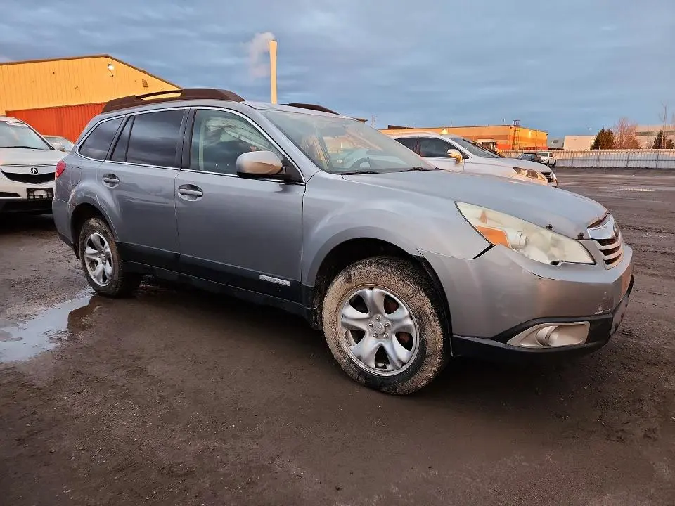 2011 SUBARU OUTBACK 2.5I PREMIUM  