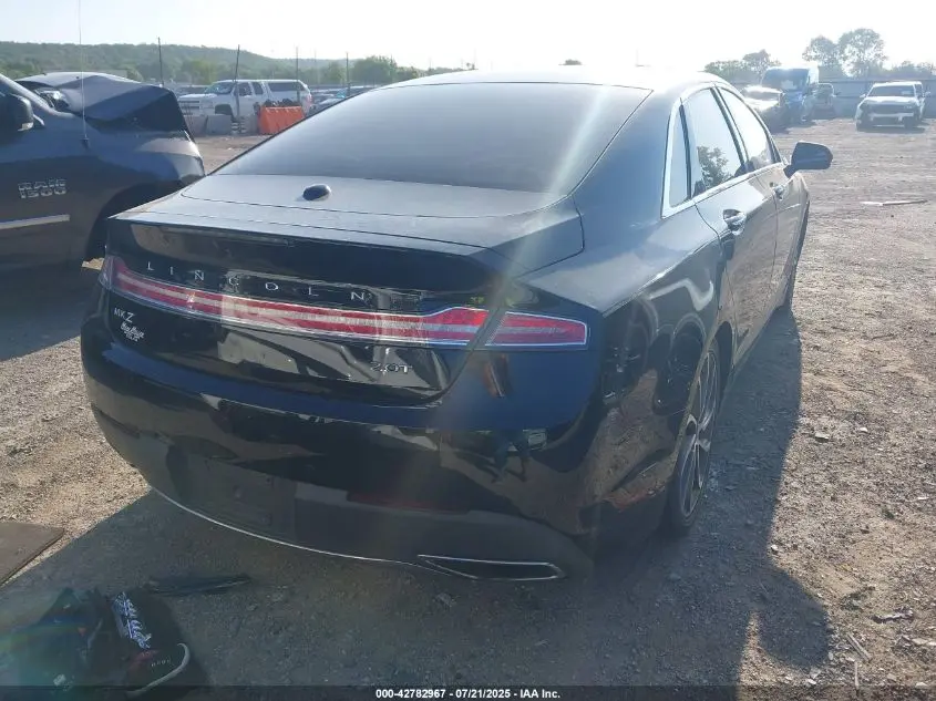2018 LINCOLN MKZ PREMIERE