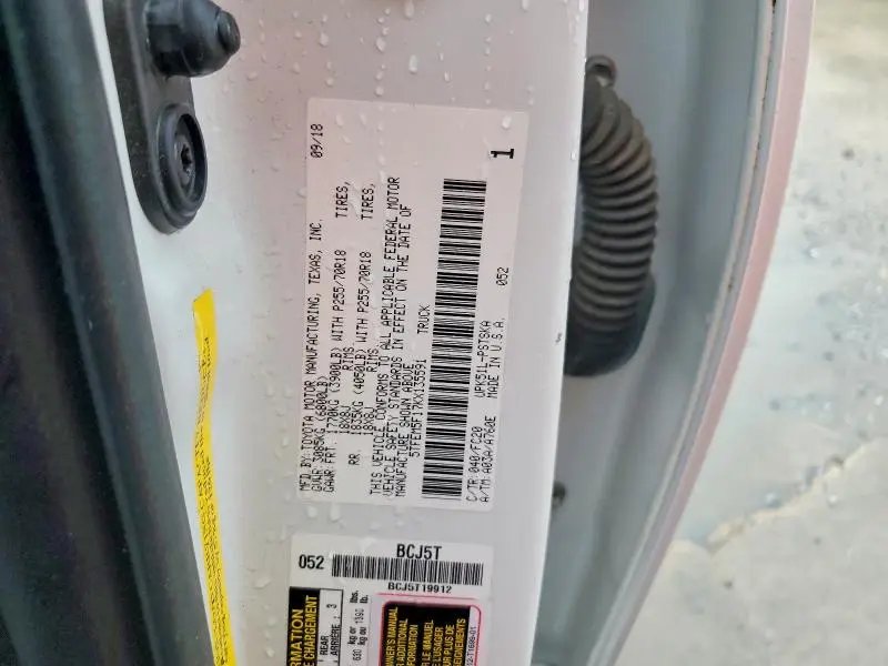 2019 TOYOTA TUNDRA CREWMAX SR5  